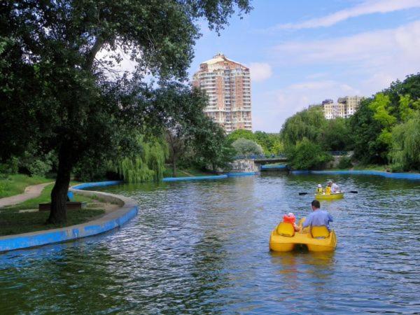 Апартаменты Аркадия с видом на море Одесса Экстерьер фото
